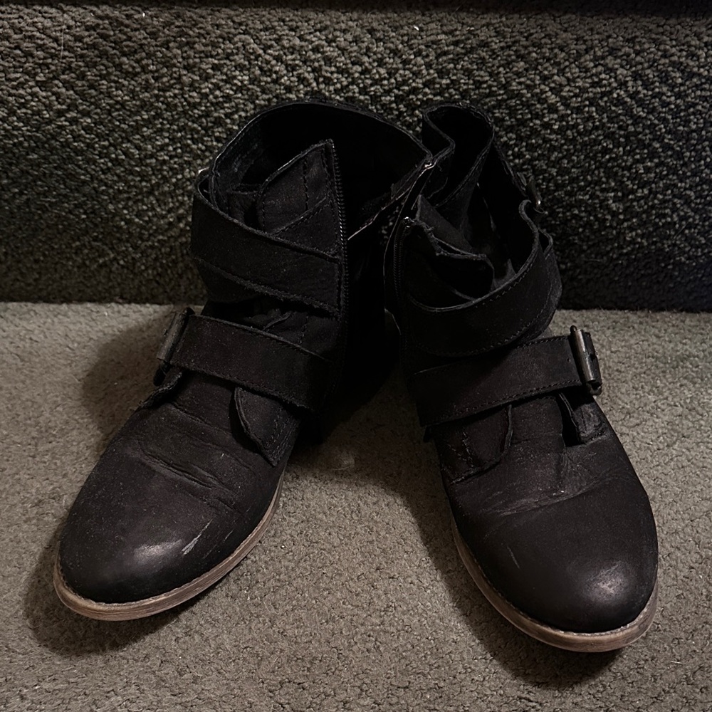 Steve Madden Black Zipper and Buckle Ankle Boots